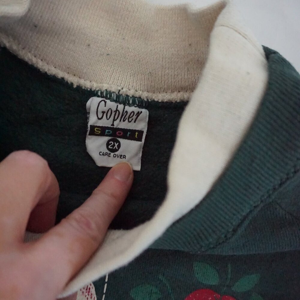 Vintage Gopher Sport Green Patchwork Quilt Square Heart Floral Folk Sweater 2X - Picture 9 of 10